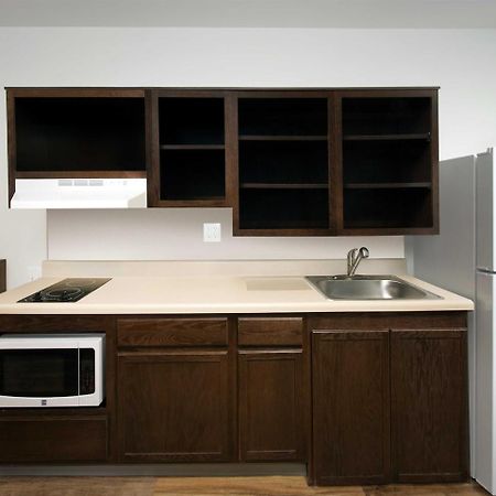 Woodspring Suites Fargo North Near Ndsu Екстериор снимка