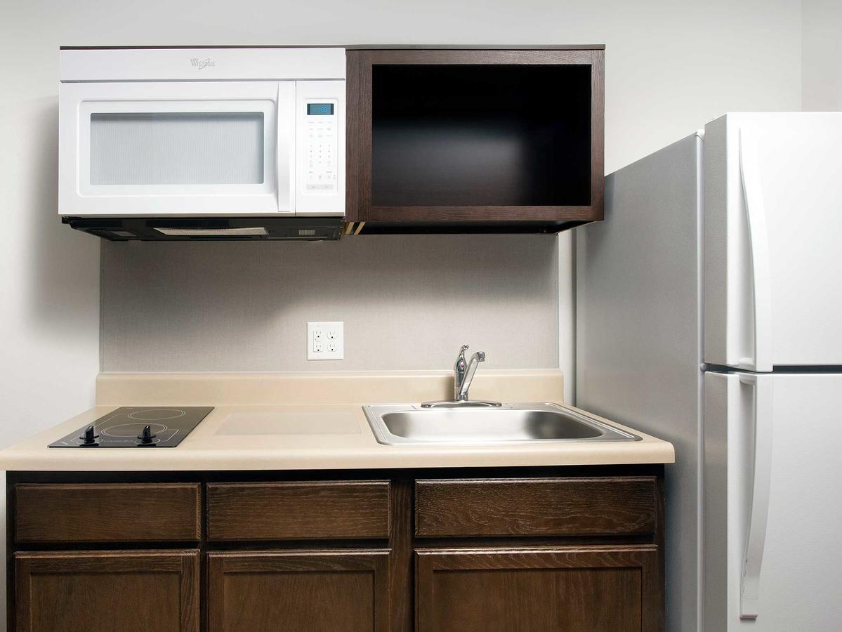 Woodspring Suites Fargo North Near Ndsu Стая снимка