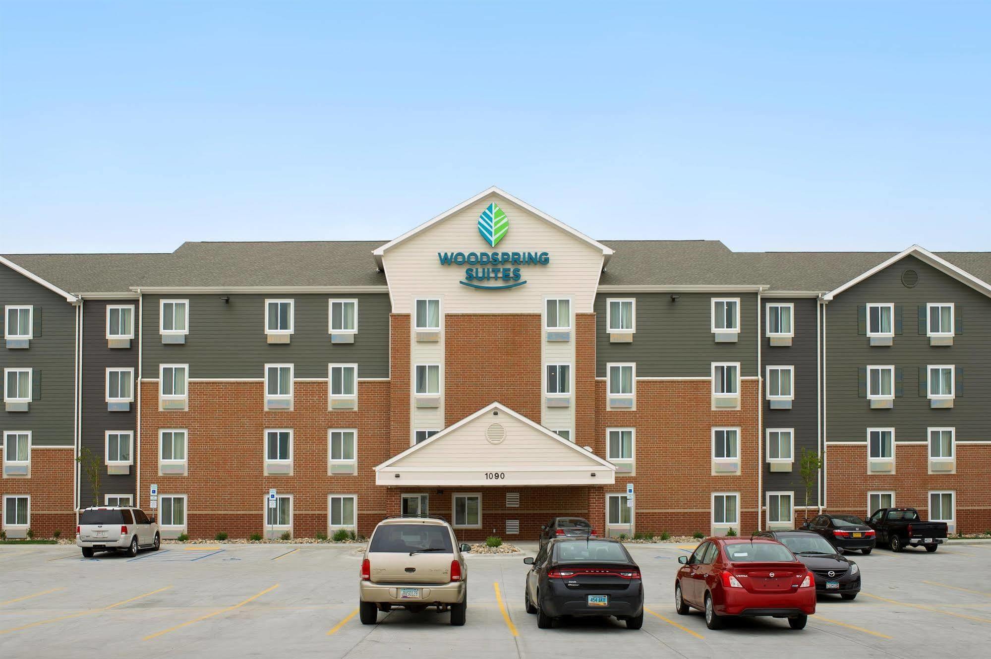 Woodspring Suites Fargo North Near Ndsu Екстериор снимка