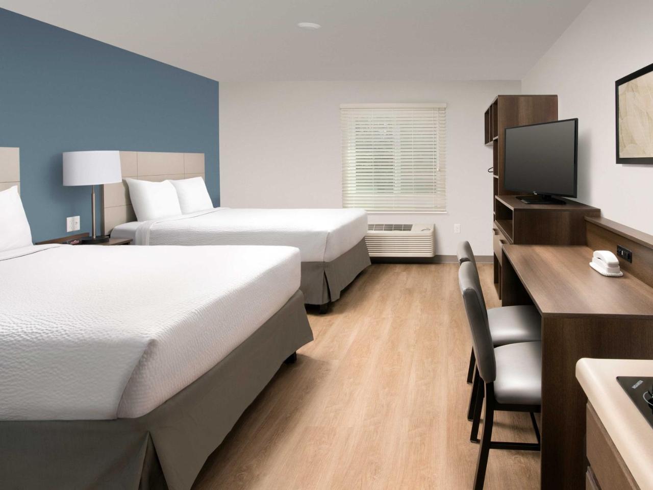 Woodspring Suites Fargo North Near Ndsu Екстериор снимка